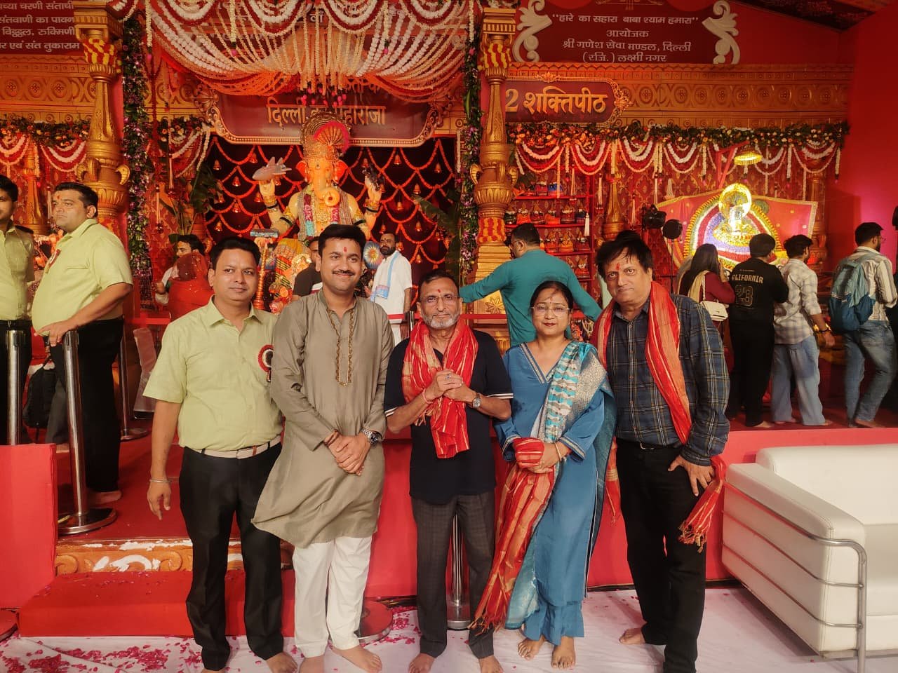 Darshan at Delhi Ka Maharaja - Ganpati 